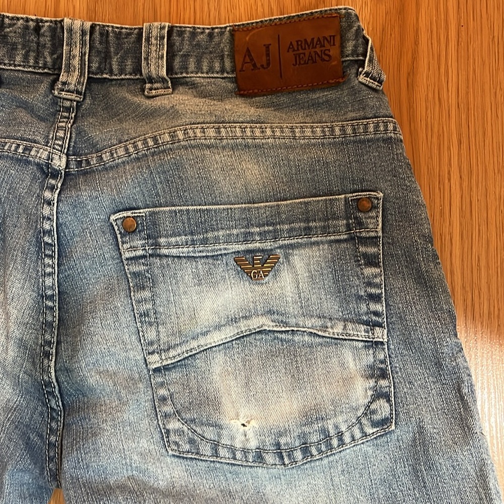 Armani Jeans denim FABULOUS conditions - Picture 4 of 7